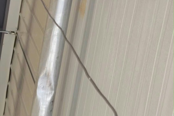 卷帘门大梁管充当实心轴 卷帘门大梁管充当实心轴