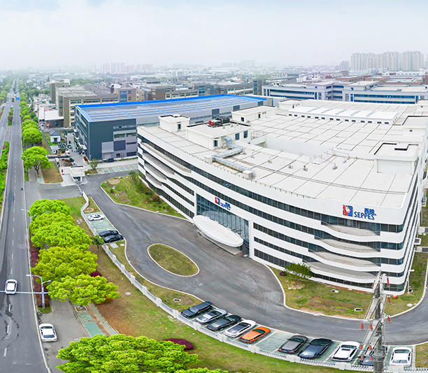 提升门、滑升门、提升门厂家、滑升门厂家